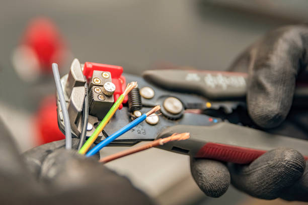 Best 24-Hour Electrician  in Monroe, MI